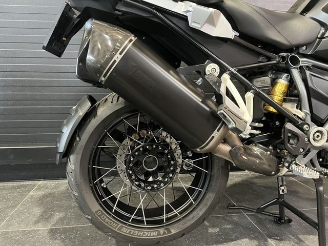 bmw - r-1250-gs-triple-black