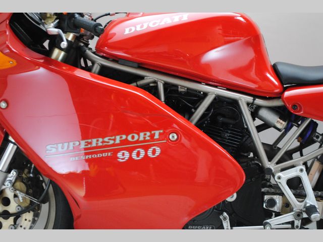 ducati - 900-ssc
