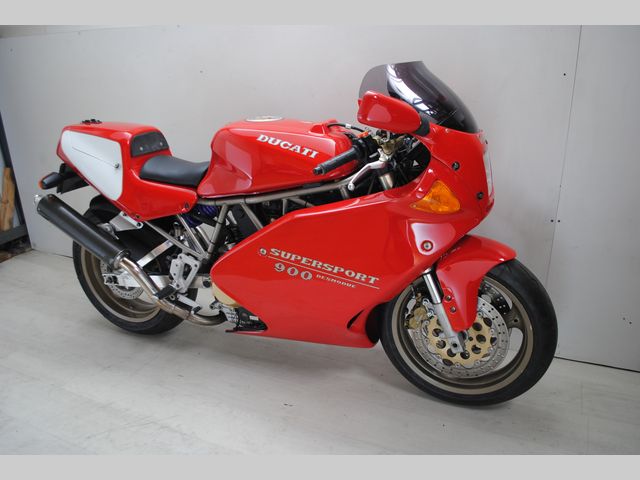 ducati - 900-ssc