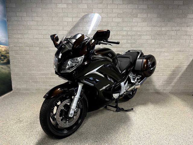 yamaha - fjr-1300