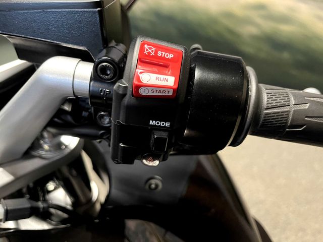 yamaha - fjr-1300