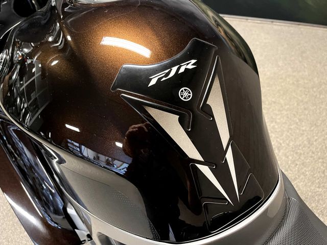 yamaha - fjr-1300