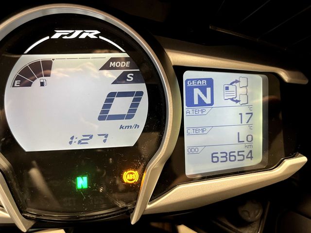 yamaha - fjr-1300