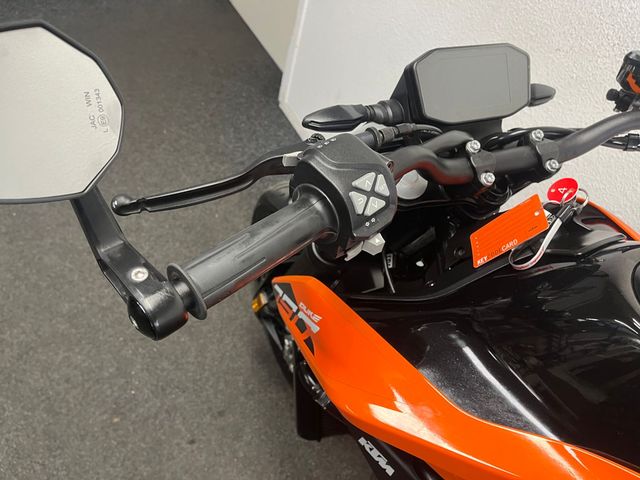 ktm - 790-duke