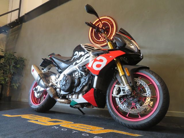 aprilia - tuono--v4-1100-factory