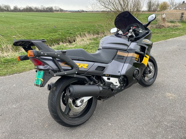 honda - cbr-1000-f-dcbs