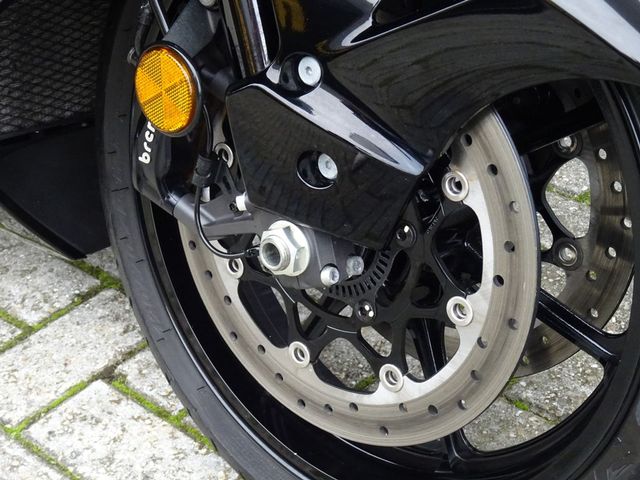 suzuki - gsx-r-1300-hayabusa