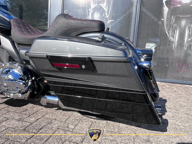harley-davidson - road-glide-cvo-fltrxse