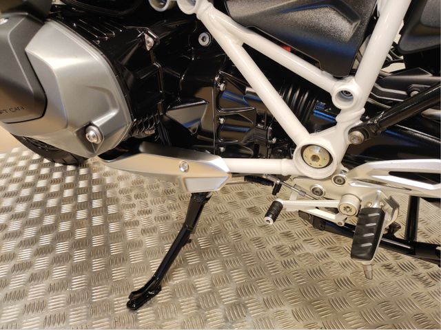 bmw - r-1250-rs