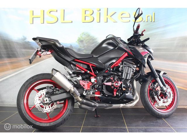 kawasaki - z900