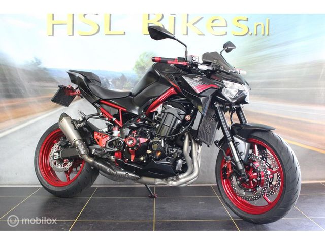 kawasaki - z900