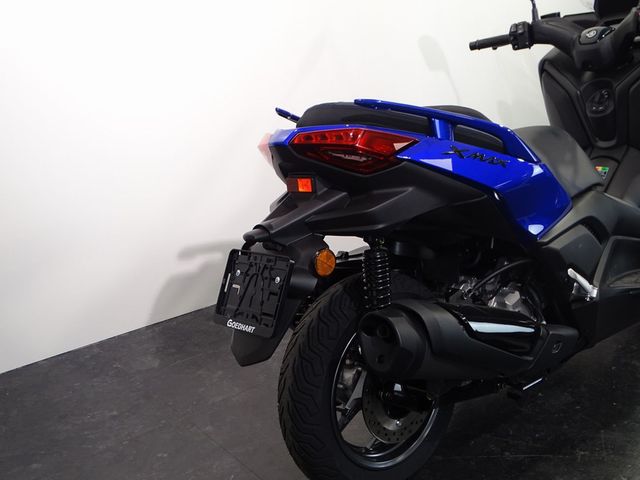 yamaha - x-max-300-abs