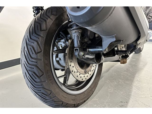 yamaha - x-max-300-tech-max