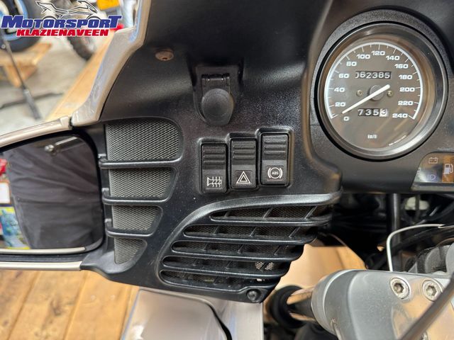 bmw - r-1100-rt