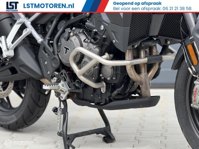 triumph - tiger-900-gt