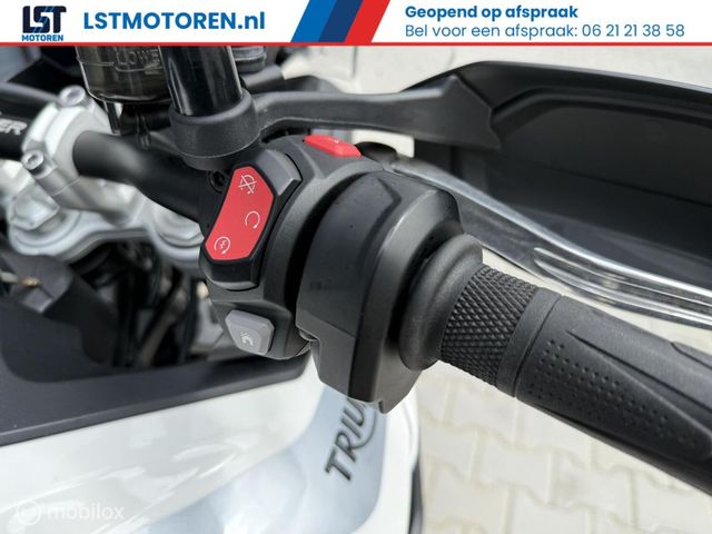 triumph - tiger-900-gt