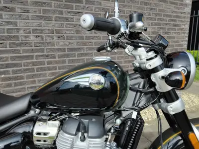 ROYAL ENFIELD SUPER METEOR 650 – foto 3