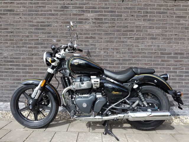 royal-enfield - super-meteor-650