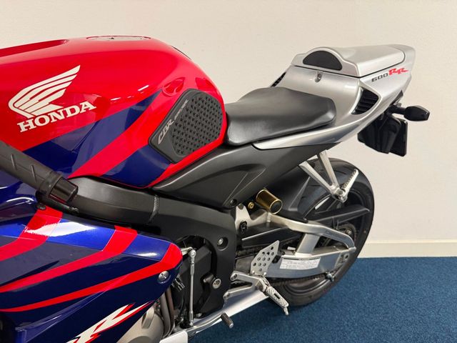 honda - cbr-600-rr