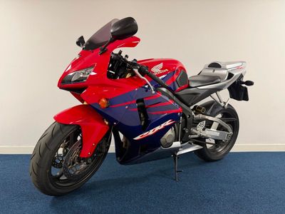 HONDA CBR 600 RR – foto 3