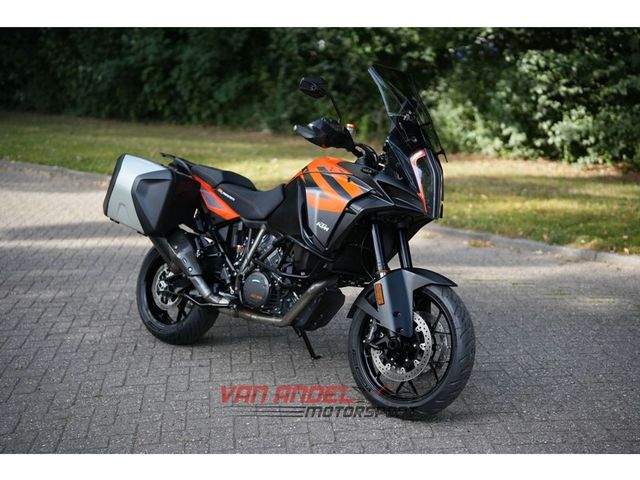 ktm - 1290-super-adventure-s