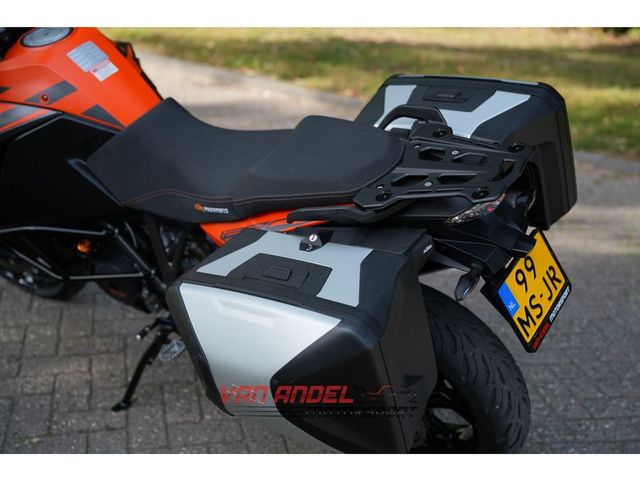 ktm - 1290-super-adventure-s