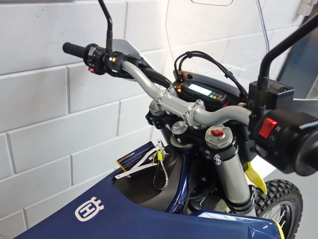 husqvarna - 701-enduro