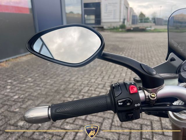 mv-agusta - brutale-910