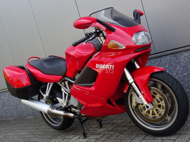 ducati - st-2
