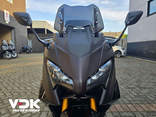 yamaha - tmax-tech-max-560