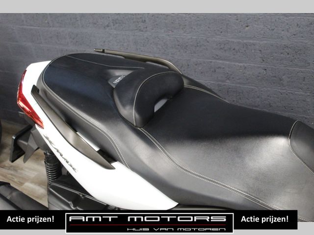yamaha - x-max-400