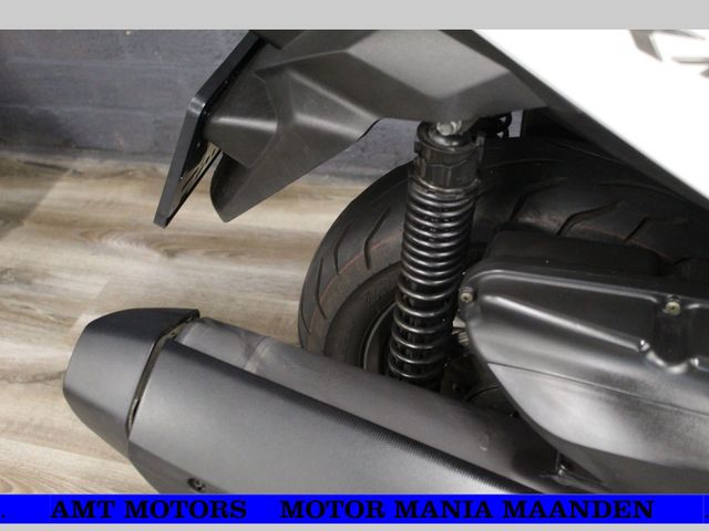 yamaha - x-max-400