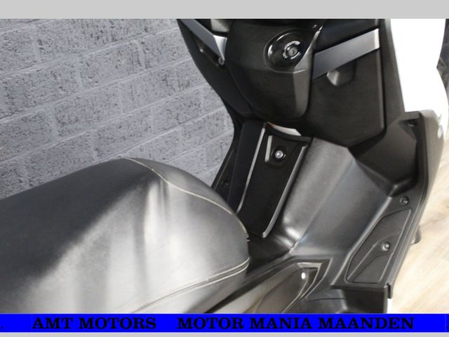 yamaha - x-max-400