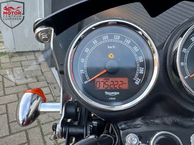 triumph - bonneville