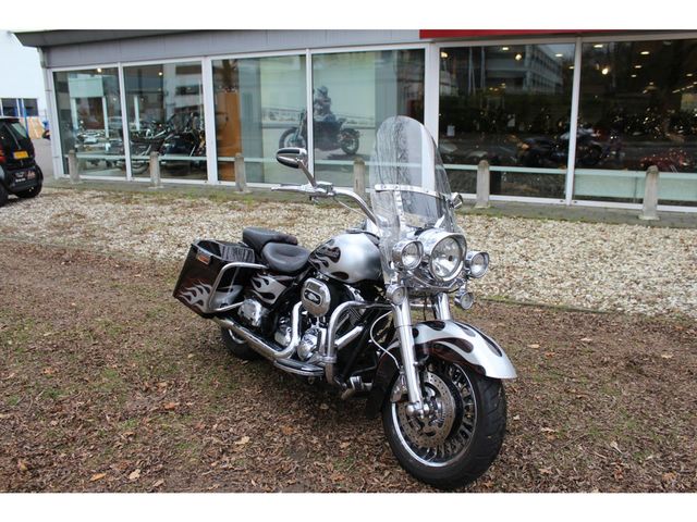 harley-davidson - road-king-classic-flhrc