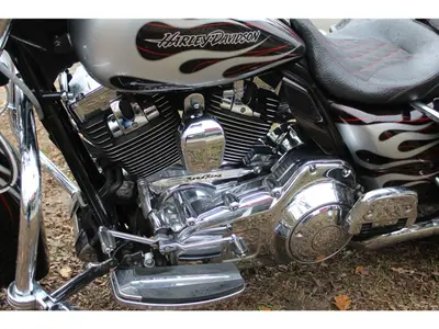 HARLEY-DAVIDSON ROAD KING CLASSIC FLHRC – foto 3
