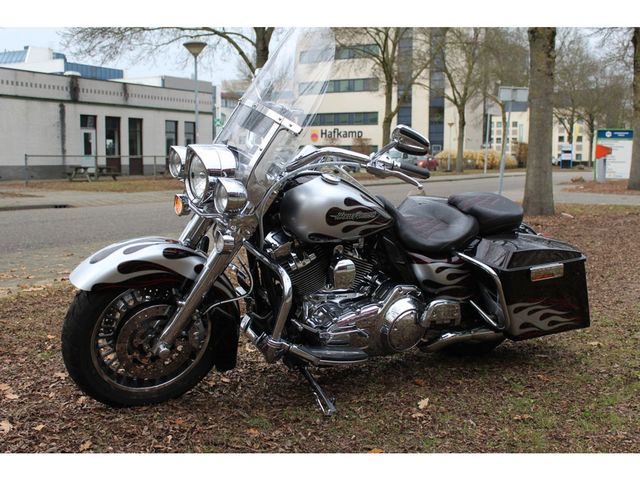 harley-davidson - road-king-classic-flhrc