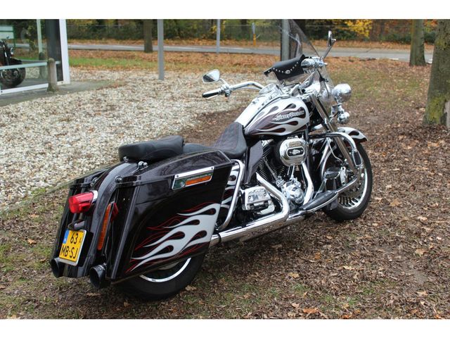 harley-davidson - road-king-classic-flhrc
