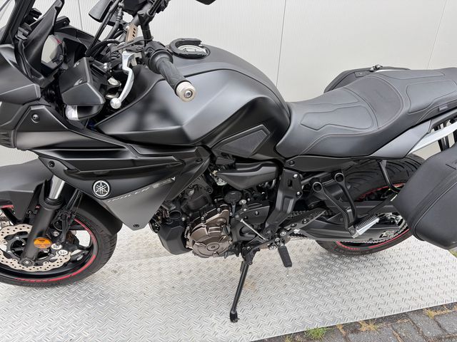 yamaha - tracer-700-abs