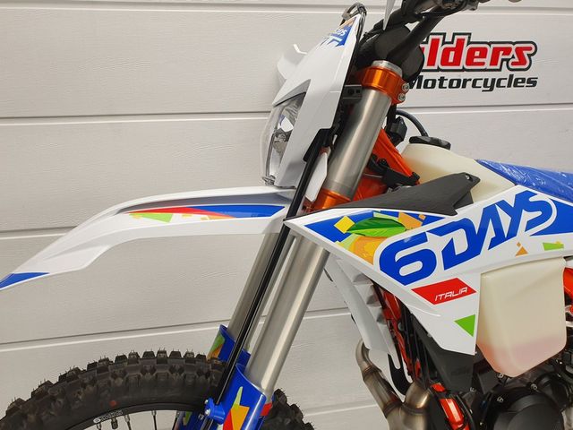 ktm - 300-exc-tpi-six-days