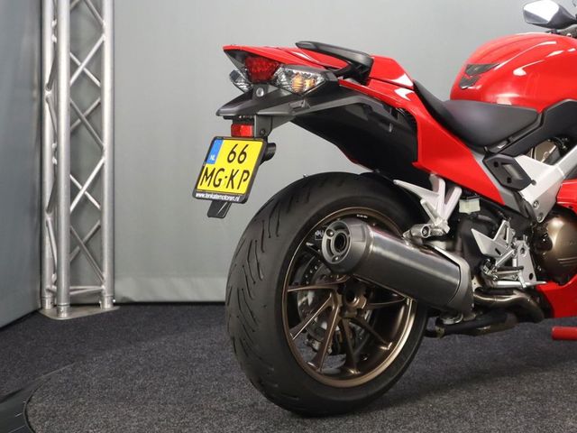 honda - vfr-800-fi
