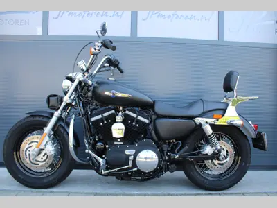 HARLEY-DAVIDSON SPORTSTER CUSTOM CA XL 1200 – foto 4
