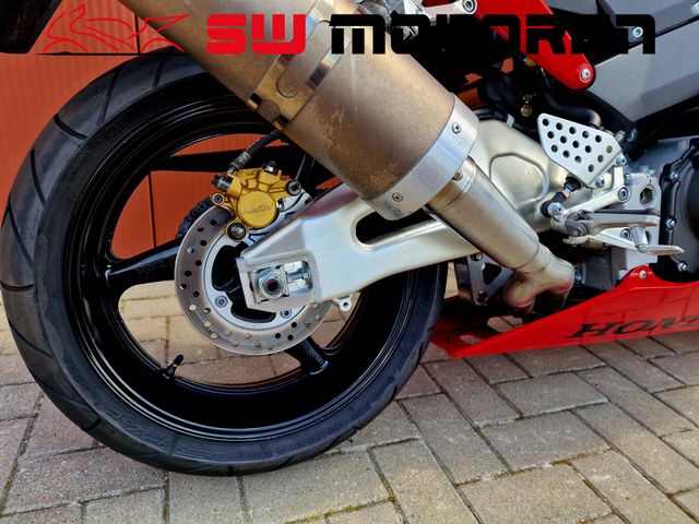 honda - cbr-900-rr-fireblade