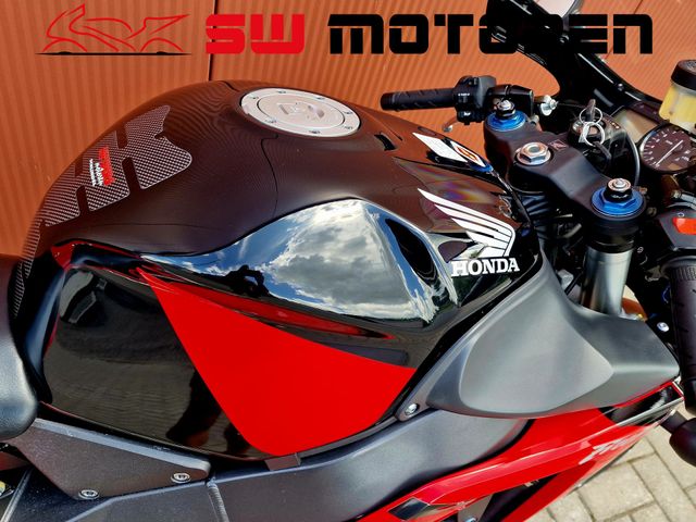 honda - cbr-900-rr-fireblade