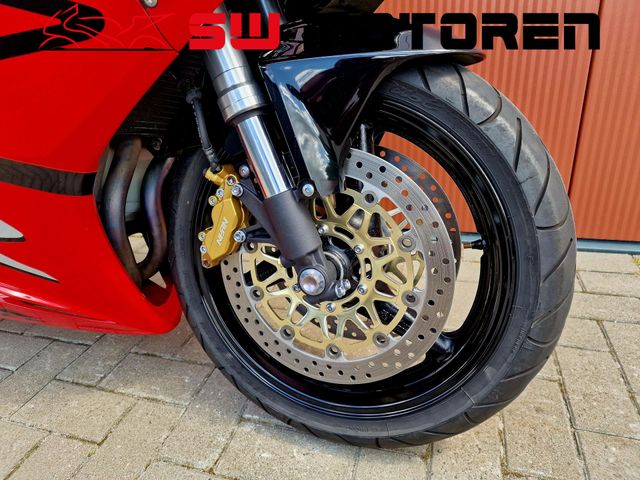 honda - cbr-900-rr-fireblade