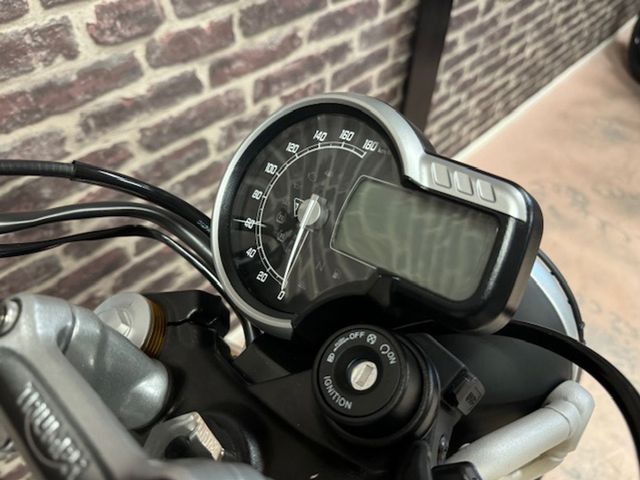 triumph - scrambler-400-x