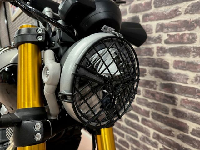 triumph - scrambler-400-x