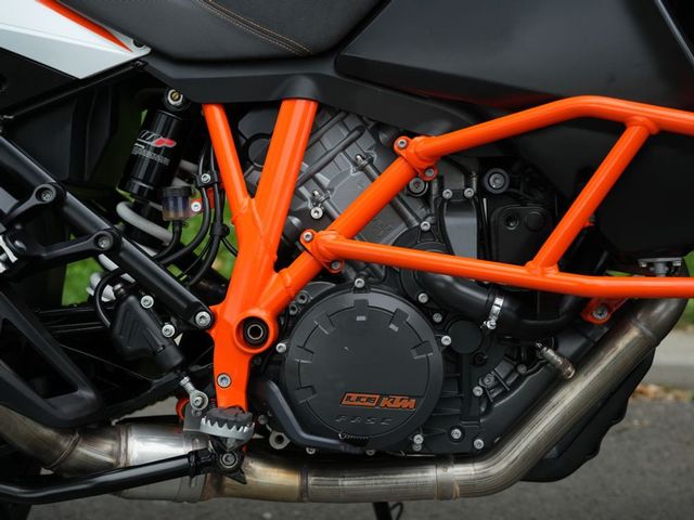 ktm - 1290-super-adventure-r