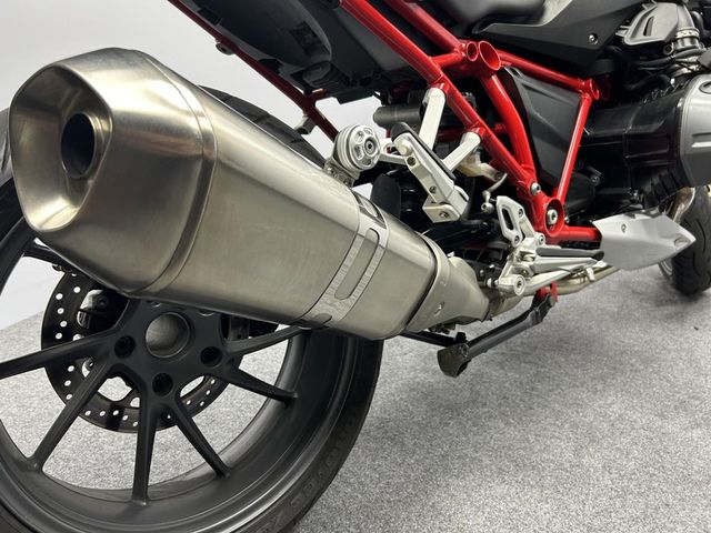 bmw - r-1200-r