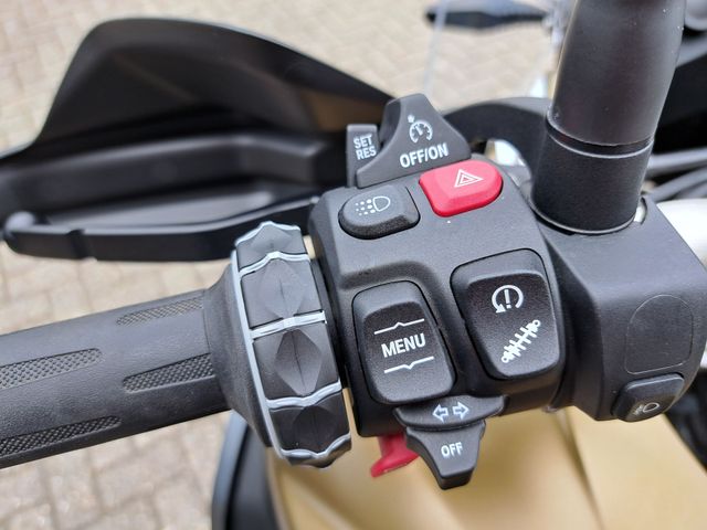 bmw - f-850-gs-adventure
